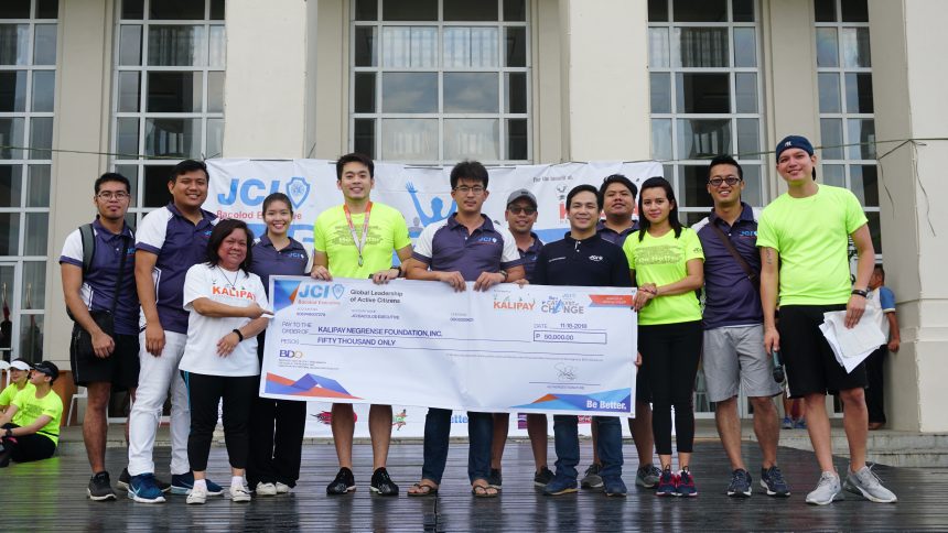 JCI BACOLOD EXECUTIVE HELPS REBUILD RECOVERED TREASURES HOME